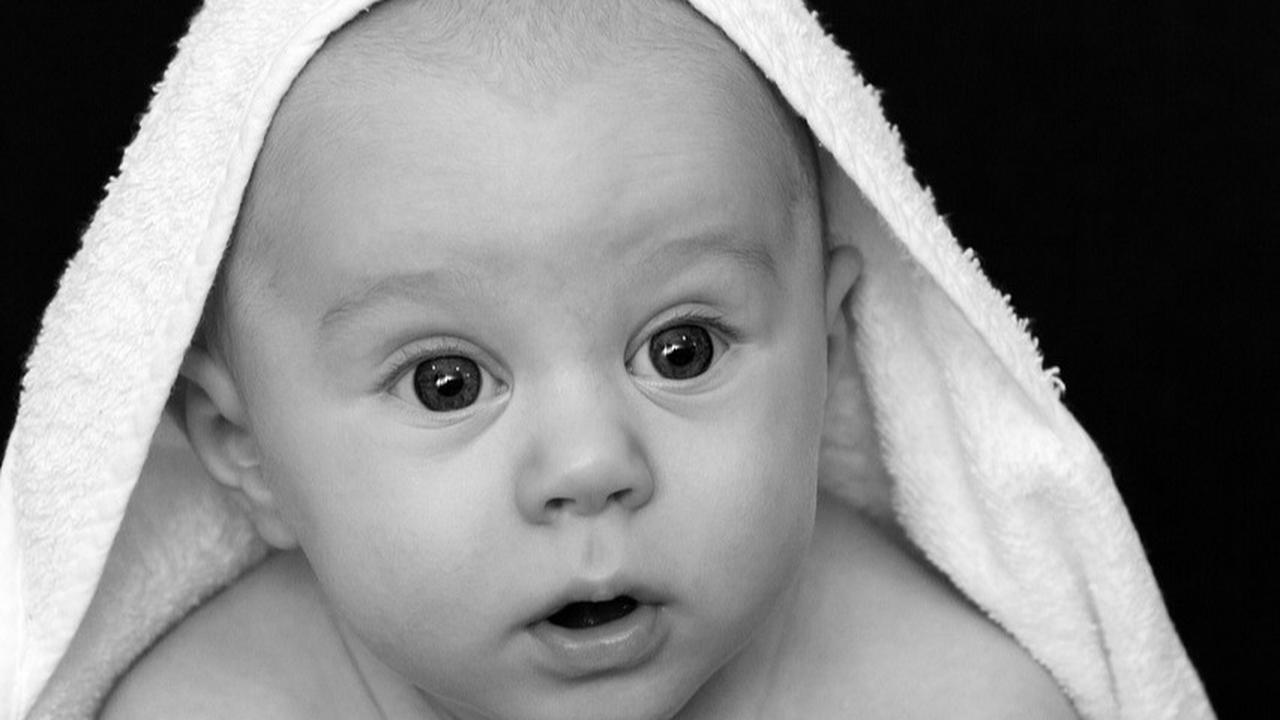 60 Nama Bayi Laki-Laki yang Tidak Pasaran 3 Kata, Bisa Jadi Rekomendasi