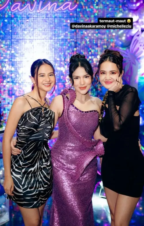 Yashirin kamera porno yulduz