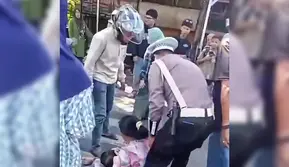 Dua Versi Kronologi Kecelakaan Polisi Tabrak Motor hingga Balita Tewas di Bone