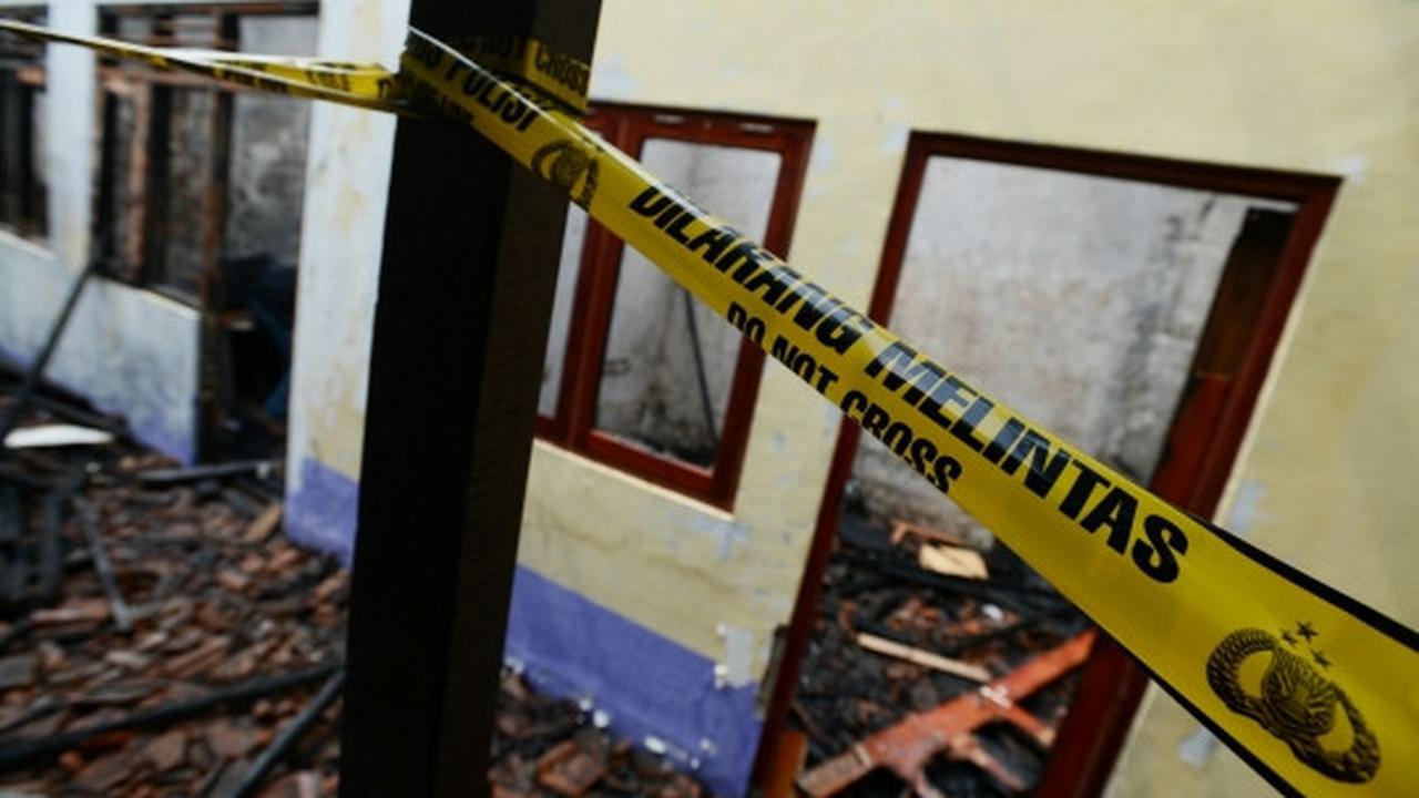 Kak Seto tinjau kantor Komnas Perlindungan Anak yang ludes terbakar