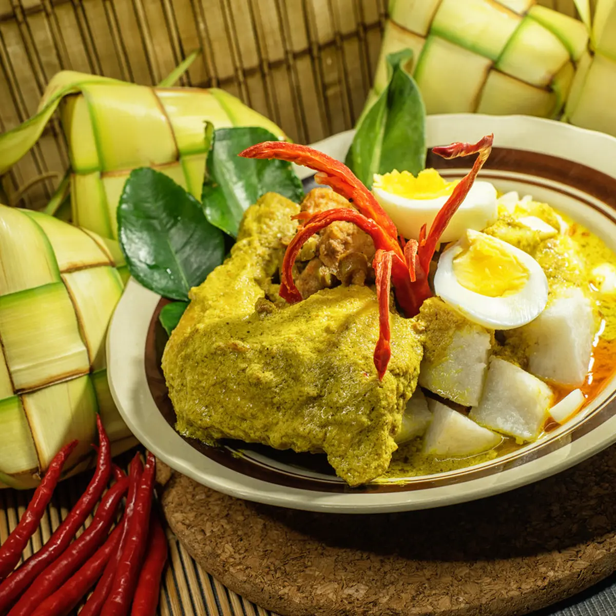 Begini Filosofi Opor dan Ketupat Sebagai Tanda Kesucian di Hari Lebaran -  Islami Liputan6.com
