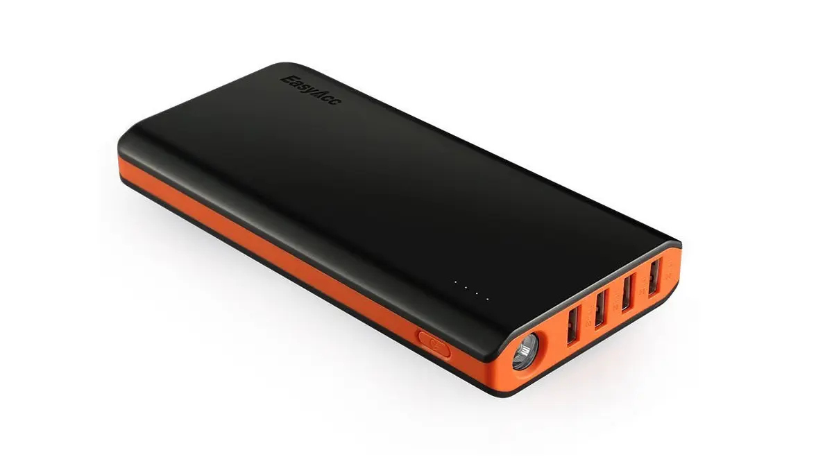 	EasyAcc Monster yang menghadirkan kapasitas daya 26.000mAh (Sumber: Android Central)