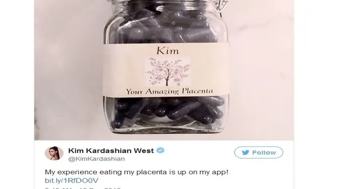 Kim Kardashian yang mengonsumsi pil plasenta. (Foto: printscreen Twitter Kim Kardashian  West)