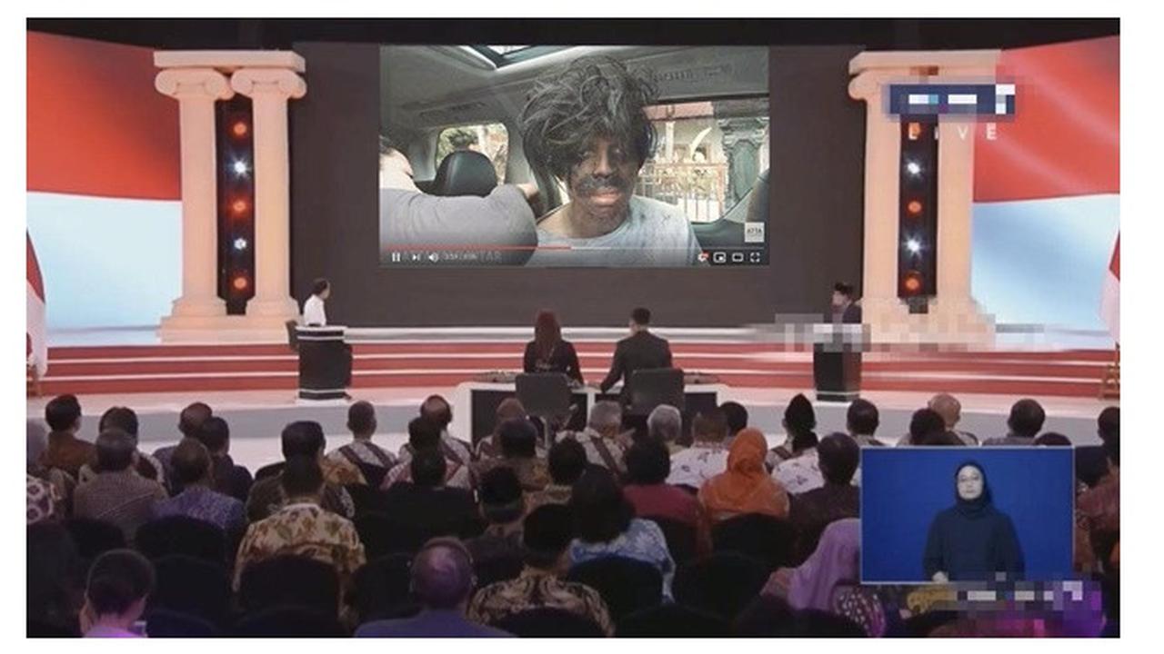 Editan Foto Layar Debat Capres