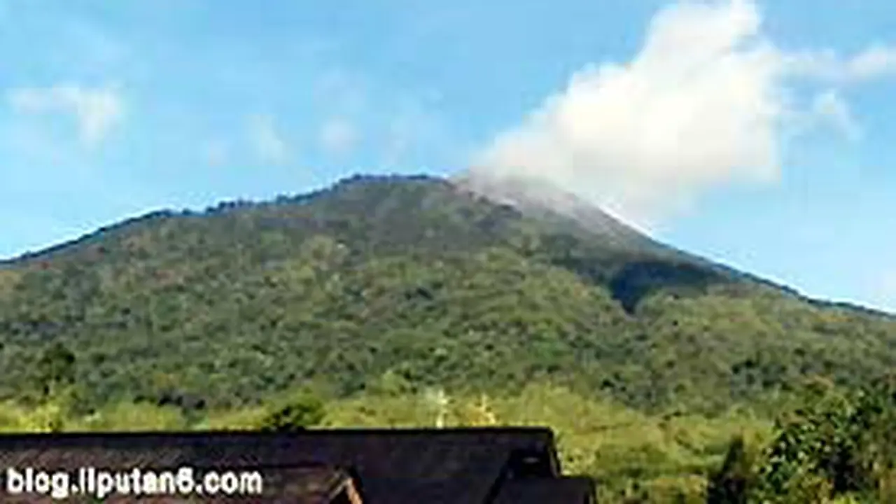090426agunung-slamet.jpg