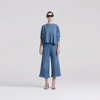 Salah satu koleksi loungewear yang dikeluarkan oleh Wearstatuquo