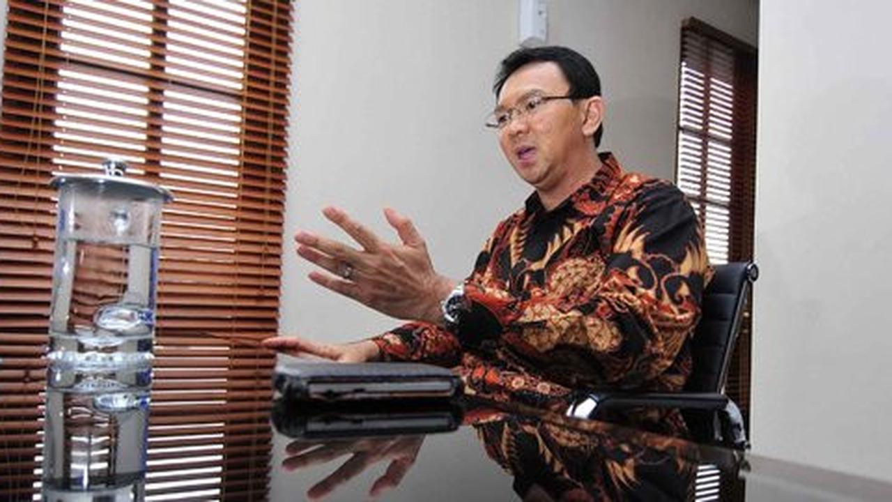 Ahok bantah penggusuran Kampung Pulo buat hancurkan makam keramat