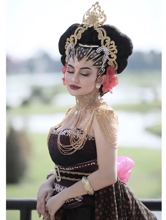 (Instagram/arieltatum)