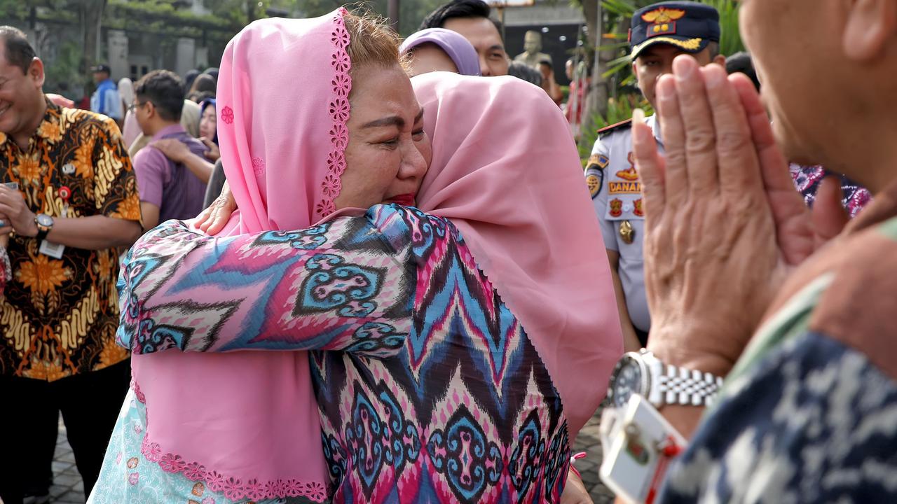 Lama Tak Muncul, Wali Kota Semarang Mbak Ita Pamitan ke PNS Sambil Menangis dan Berpelukan