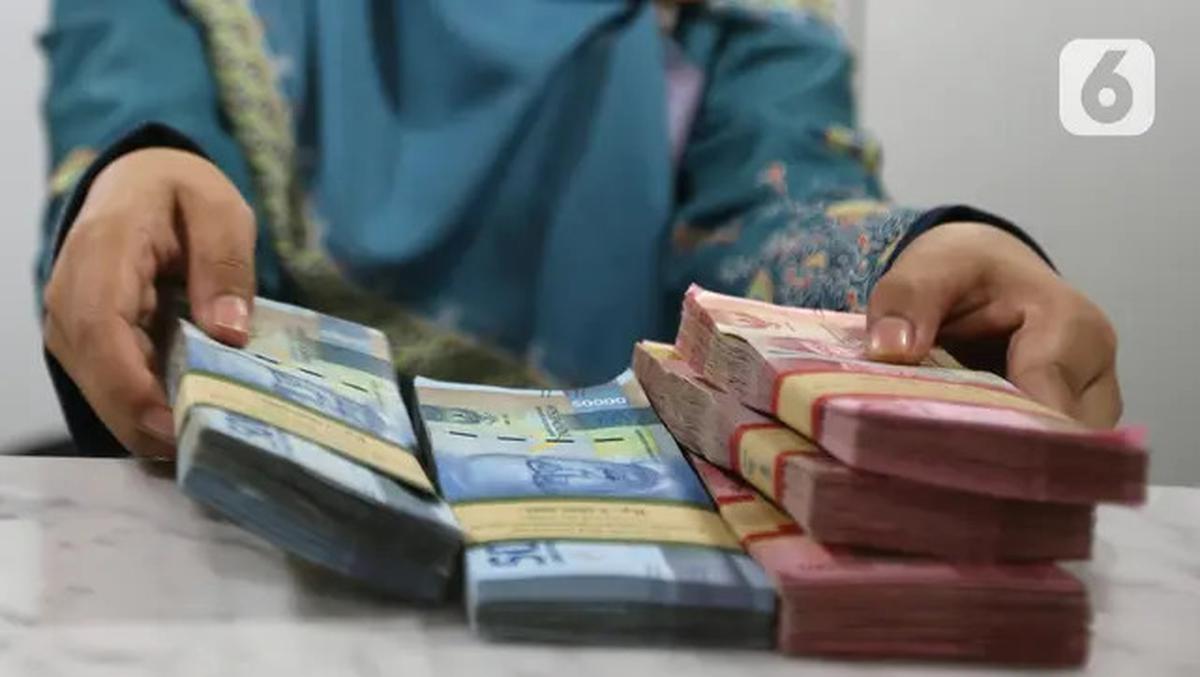 Rupiah Menguat di Tengah Penantian Data Pertumbuhan Ekonomi