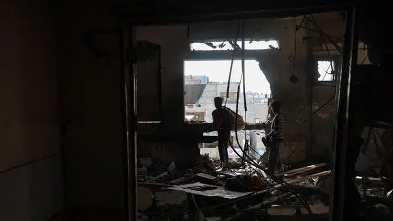 Militer Israel Serang Rumah Sakit di Gaza Selatan, Satu Jurnalis Tewas