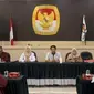 KPU Surabaya saat rapat evaluasi Daftar Pemilih Sementara (DPS). (Istimewa)