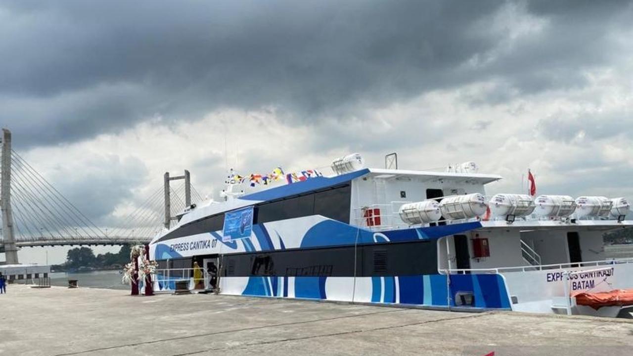 Penguatan Transportasi Laut Sultra: Kapal Cepat Baru Tingkatkan Ekonomi Kendari-Raha