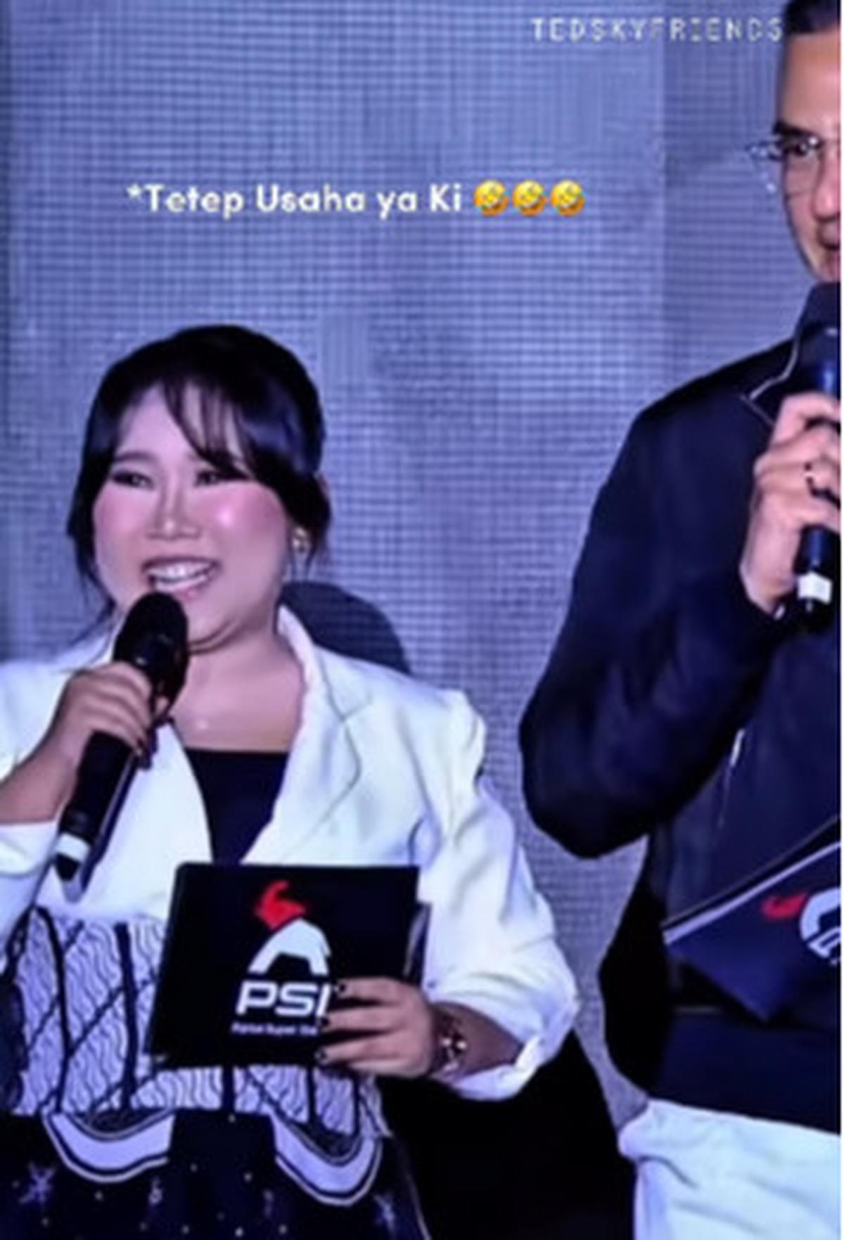 Ekspresi Serius Letkol Teddy Jadi Sorotan,