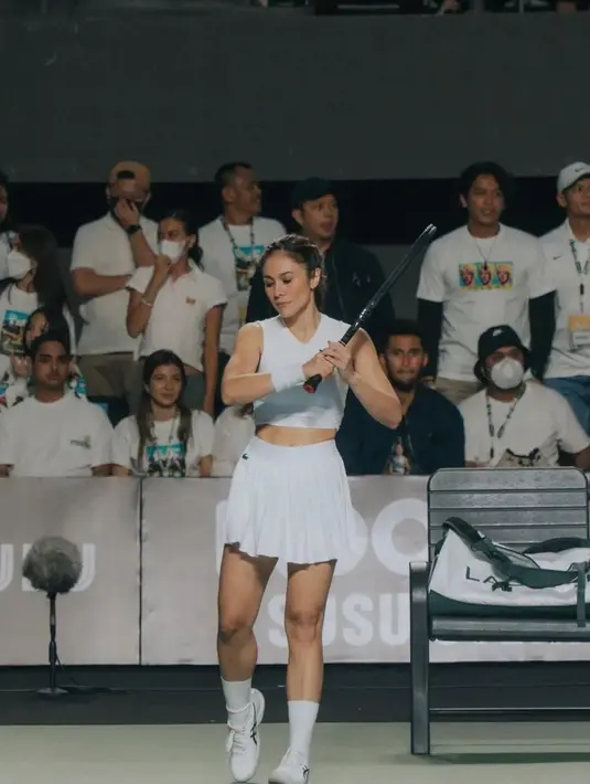 Namun sayang, Wulan dan Gading justru kalah dengan Dion Wiyoko dan Enzy Storia. [instagram/wulanguritno]