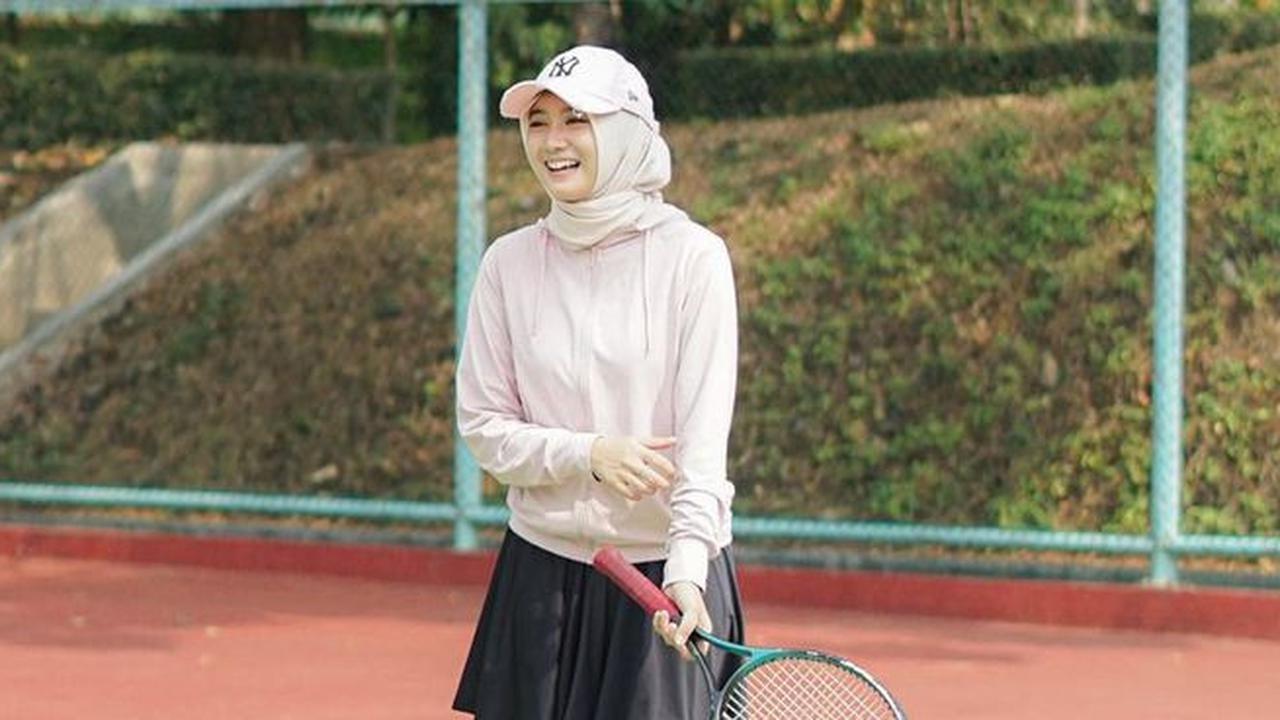 7 Kombinasi Outfit Olahraga Hijab yang Nyaman dan Fashionable untuk Tampil Lebih Percaya Diri