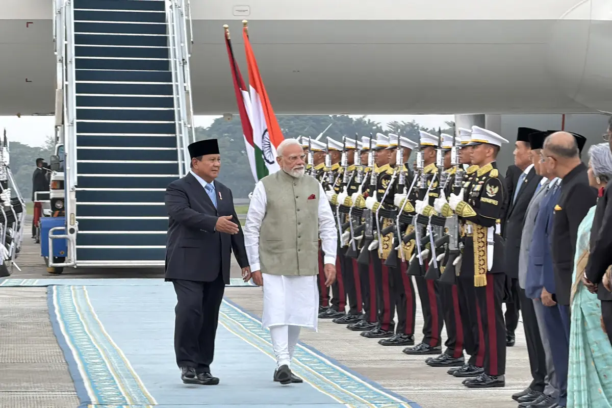 Agenda Prabowo dan PM India: Pertemuan 4 Mata, Kunjungi Candi Prambanan