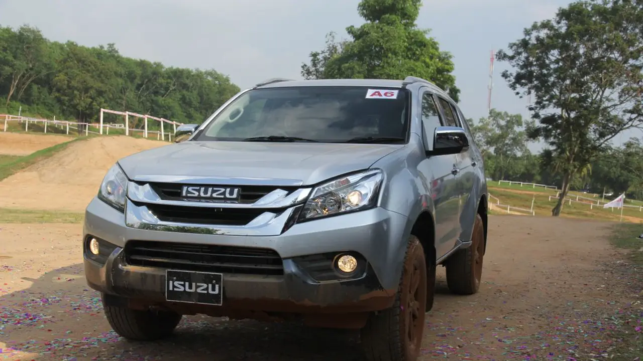 Dilego Rp 350 Jutaan, Isuzu MU-X Sasar Orang Mapan