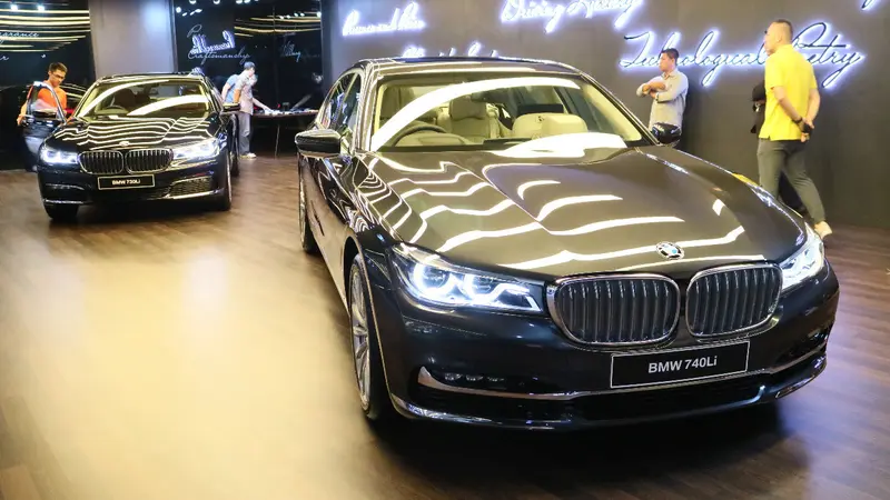 BMW 740Li Pure Excellence