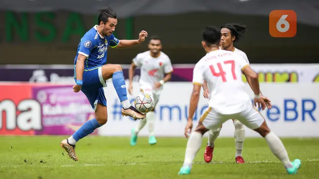 Persib Bandung vs PSM Makassar BRI Liga 1 2022/2023