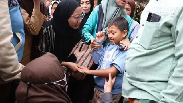 Anak Kedua Nina Mpok Alpa Kembali Tersenyum Karena Ini