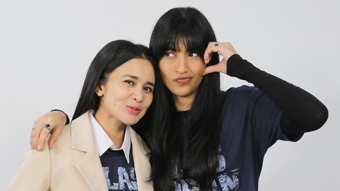 Reuni Michelle Ziudith dan Taskya Namya Setelah 12 Tahun Pisah Lewat Alas Roban, Random Banget!