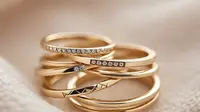 10 Desain Cincin Emas Aesthetic yang Unik dan Minimalis, Simpel tapi Bikin Terpikat
