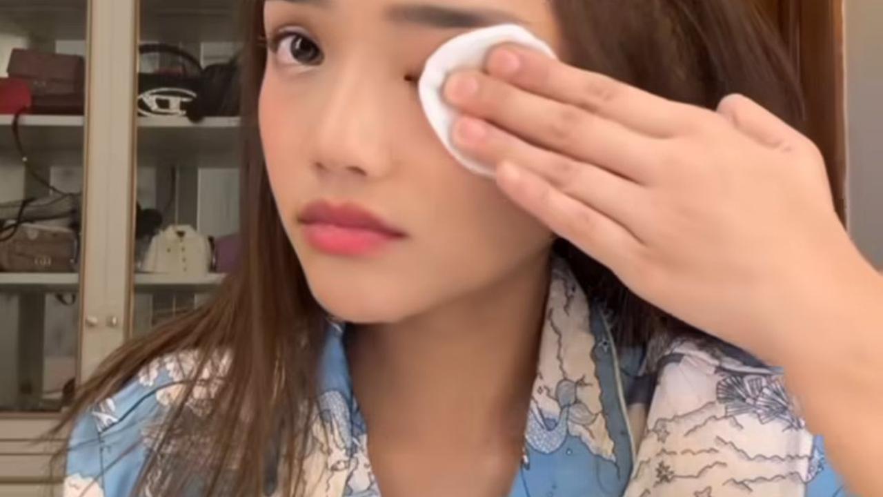 Momen Fuji Gak Rela Hapus Makeup MUA, Bikin Ngakak: "Pengennya Keluar Terus!"