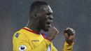  Christian Benteke menyumbangkan satu gol untuk kemenangan  Crystal Palace atas AFC Bournemouth pada lanjutan Premier League pekan ke-23 di Vitality Stadium, Bournemouth (31/1/2017).  (Andrew Matthews/PA via AP)