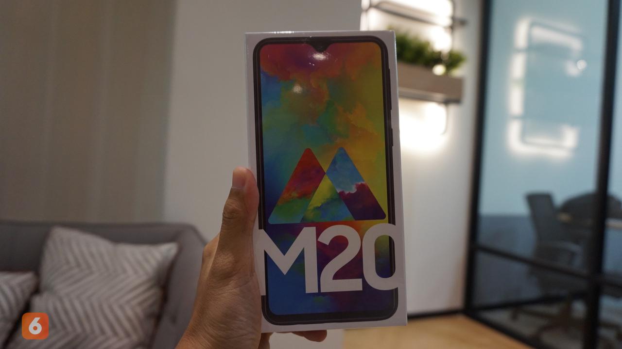 Galaxy M20