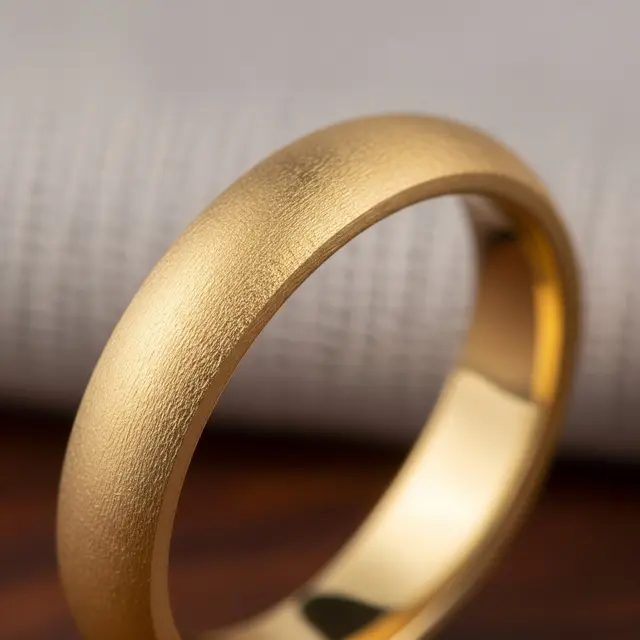 Model Cincin Emas Polos yang Tidak Mudah Turun Harga (AI)