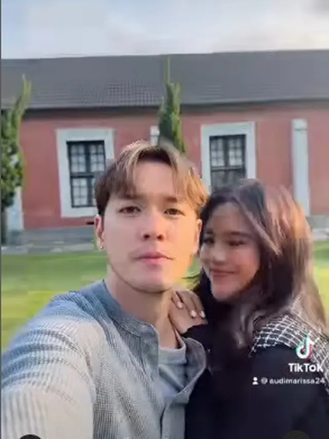 Audi Marissa temani suami Anthony Xie pulang kampung ke Taiwan (foto: instagram audimarissa)