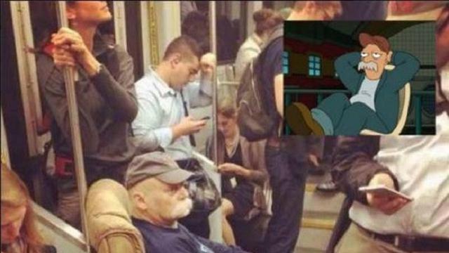 Bikin Gagal Paham, Ini 8 Aksi Orang Cuek Dengan Sekitarnya