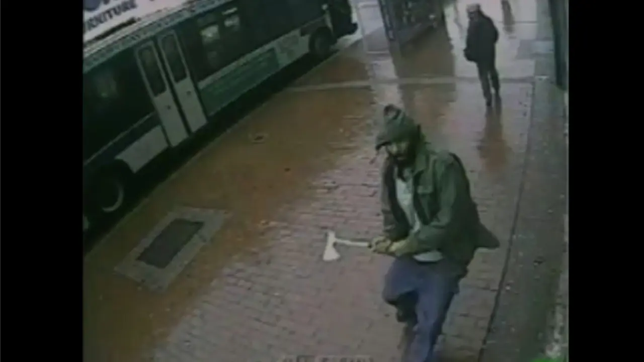 'Pendekar Kapak' yang menyerang polisi di New York.