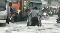 Kampung Pulo Banjir