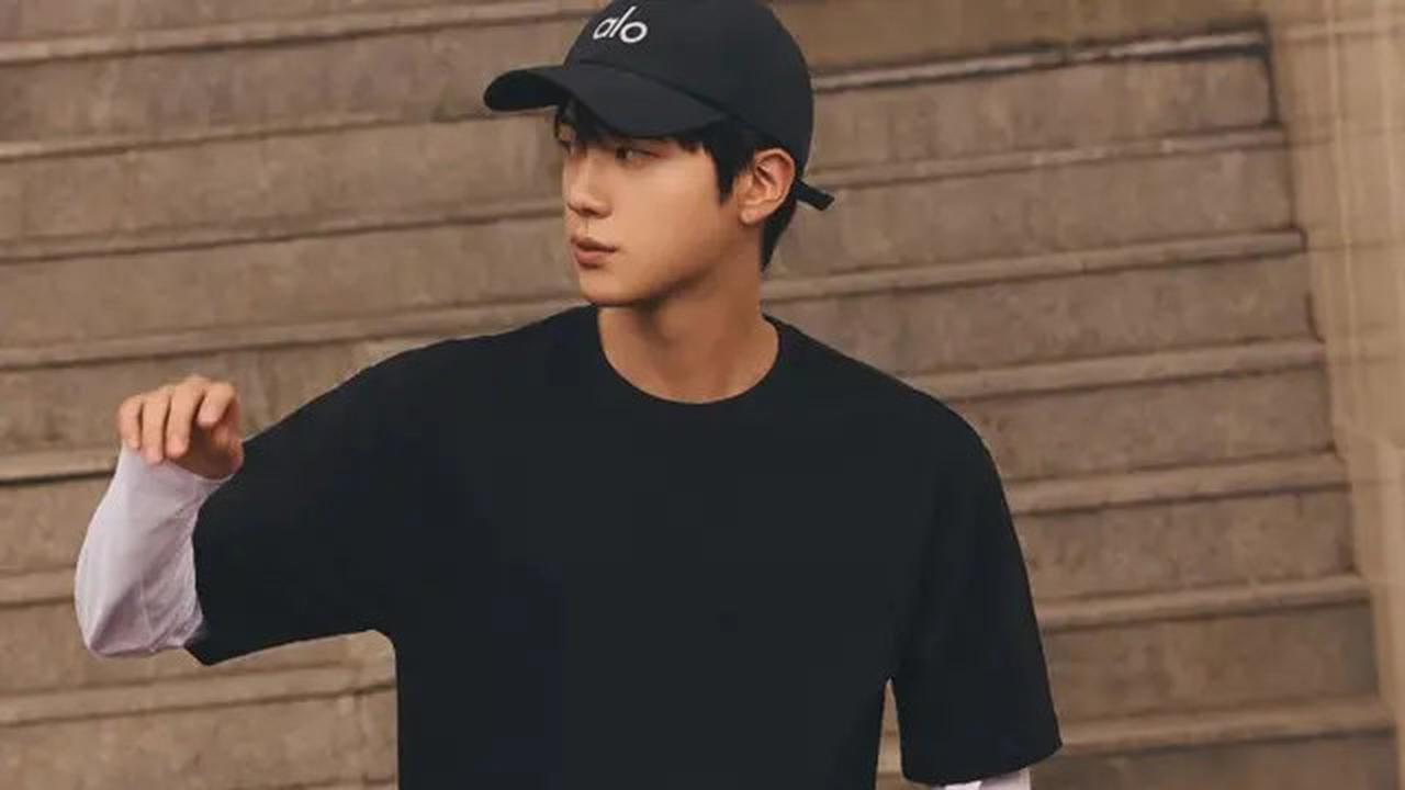 Jin BTS Jadi Duta Global Alo Yoga, Hasilkan Dampak Lebih dari Rp56,6 Miliar dalam 24 Jam