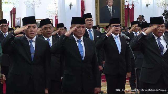 Presiden Prabowo Subianto melantik wakil menteri Kabinet Merah Putih, Senin (21/10/2024).