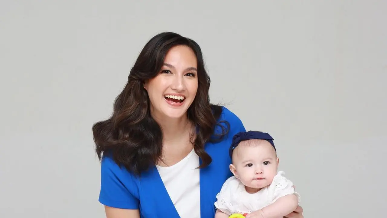 Nadine Chandrawinata dan Baby Djiwa (Instagram/nadinelist)