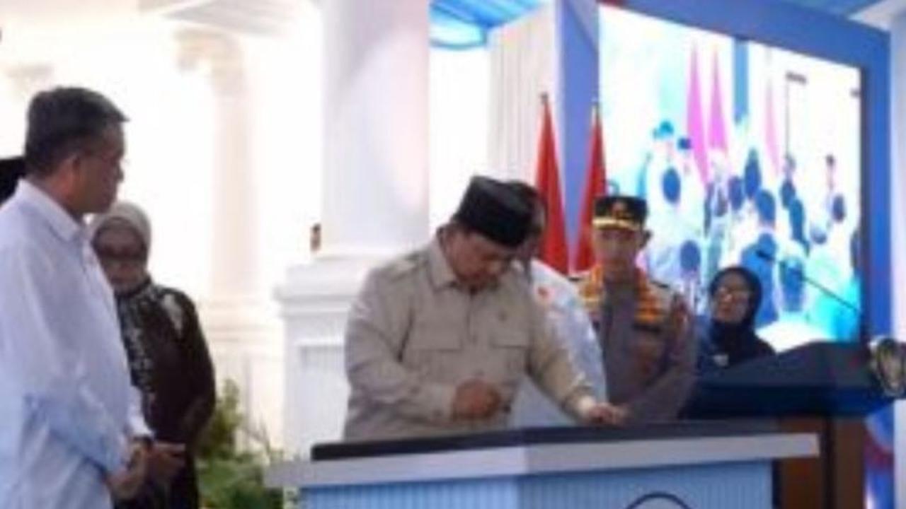 Presiden Prabowo Resmikan Museum Marsinah Nganjuk, Kenang Perjuangan Aktivis Buruh