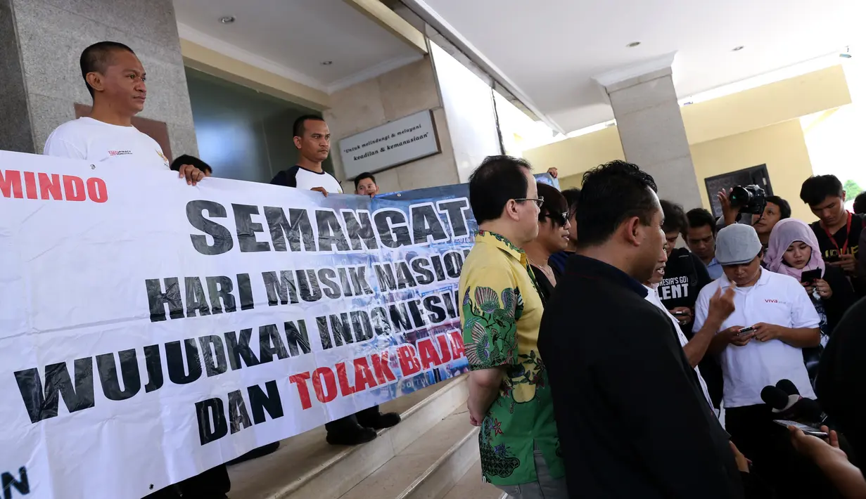 Rumah karaoke yang dilaporkan itu antara lain Inul Vizta, Happy Puppy, NAV, Charly VHT Karaoke, dan Diva Karaoke 