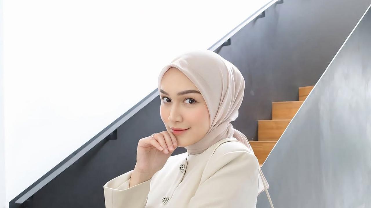 7 Potret Terbaru Melody Prima, Makin Terlihat Cantik dan Bahagia Setelah Menikah