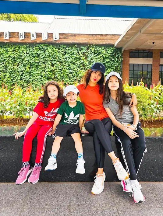 <p>[Instagram/ussypratama]</p>