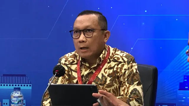 Kepala Departemen Pendalaman Pasar Keuangan Dony Hutabarat dalam Konferensi Pers Taklimat media SRBI di kantor Bank Indonesia, Senin (28/8/2023). (Tira/Liputan6.com)