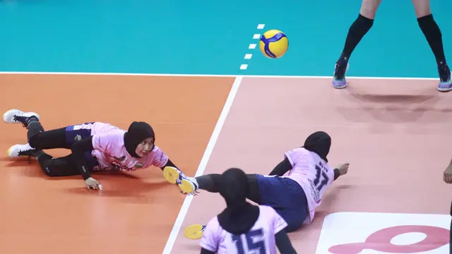 Foto: Gebuk Gresik Petrokimia, Bandung bjb Tandamata Pastikan Satu Tempat di Grand Final Proliga 2023