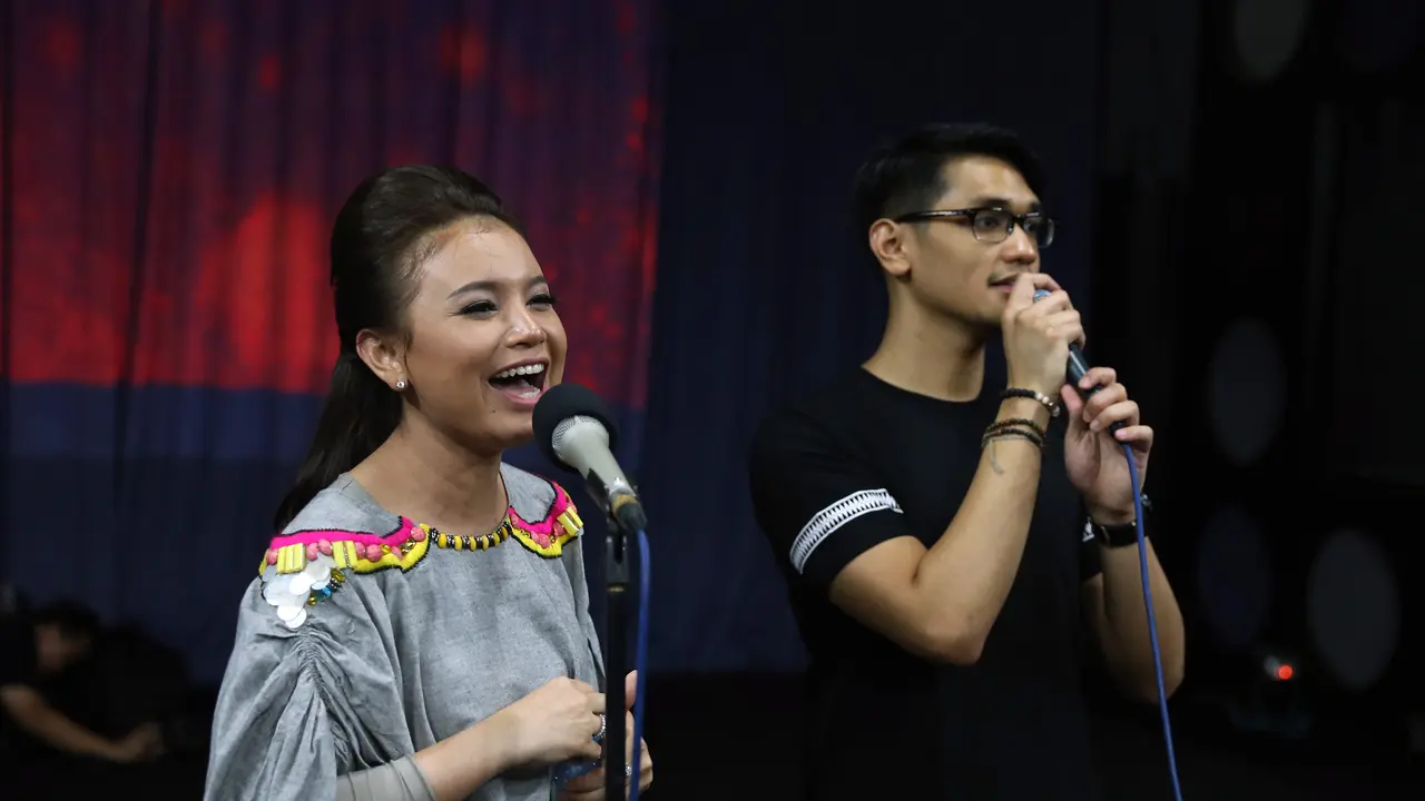 [Bintang] Rossa dan Afgan