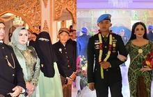8 Potret Cucu A Rafiq Menikah dengan Abdi Negara
