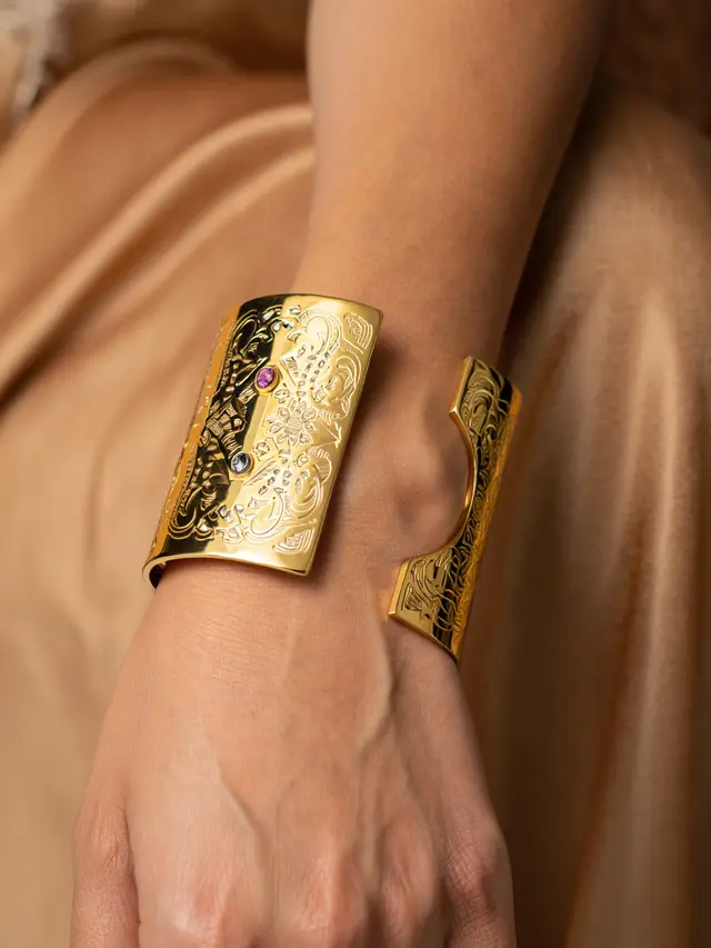Gelang Emas Mewah untuk Acara Pernikahan/Gelang Emas Cuff Mewah