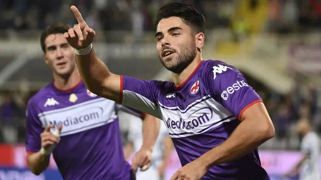 Foto: Balikkan Keadaan, Inter Milan Sukses Curi Kemenangan dari Markas Fiorentina pada Giornata Kelima Liga Italia 2021 / 2022