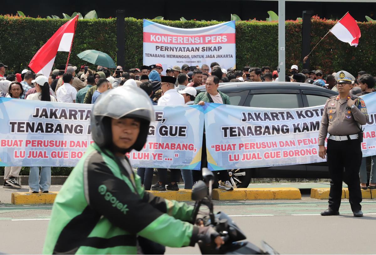 FOTO: Warga Tanah Abang Gelar Deklarasi Damai, Tegaskan Tolak Anarkisme di Jakarta