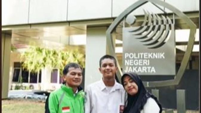 Cerita Inspiratif Anak Driver Ojol Berhasil Dapat Beasiswa. foto: TikTok @dzikru.rahman